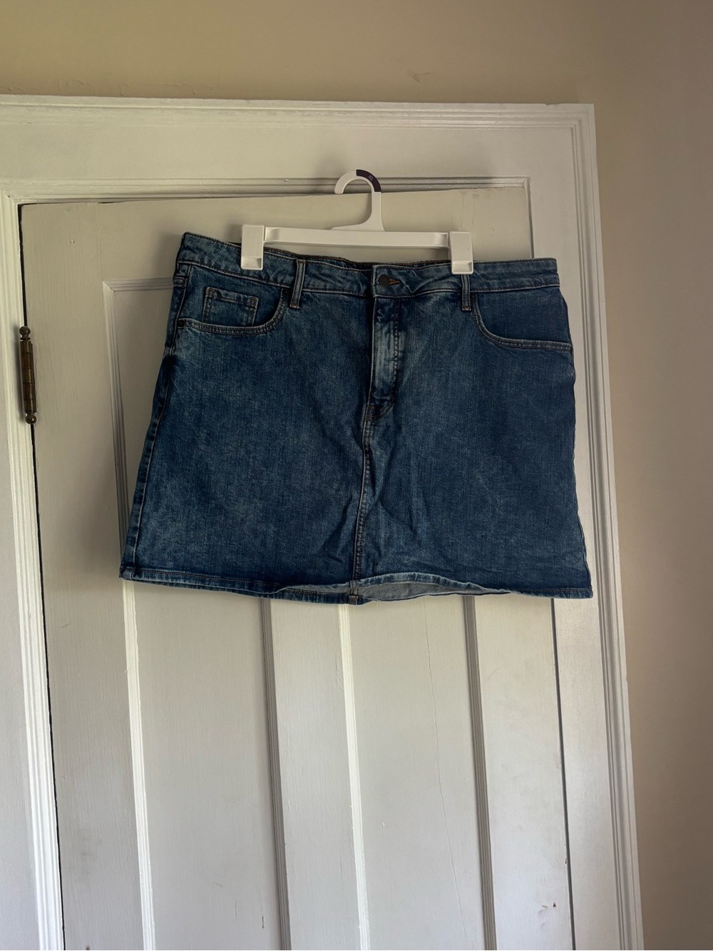 Denim skirt